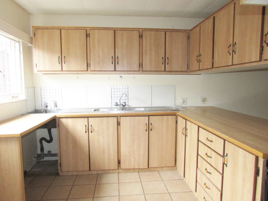 To Let 2 Bedroom Property for Rent in Navalsig Free State